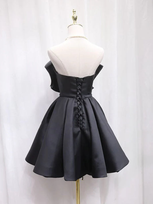 A-line Sweetheart Neck Satin Short Homecoming Dress With Bow