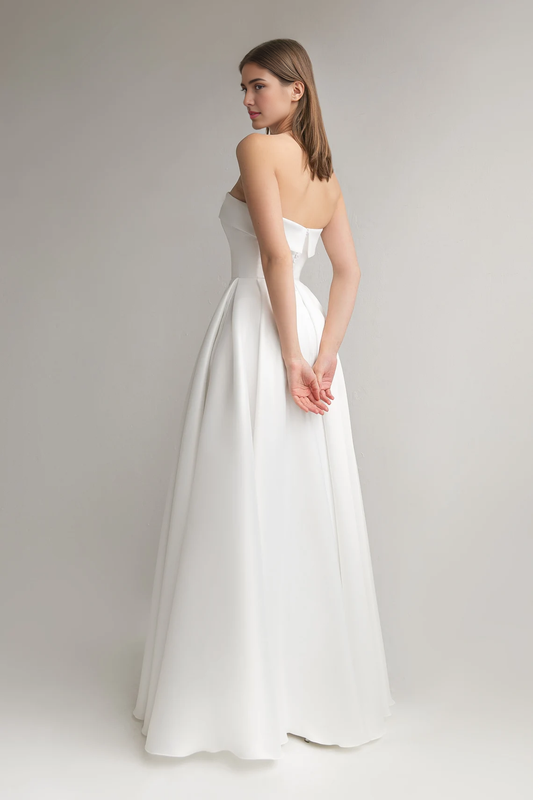 Ball Gown Wedding Dress A-line Silhouette Minimalist Dress Long Bridal Gown Off-the-shoulder Sleeveless Bride Dress
