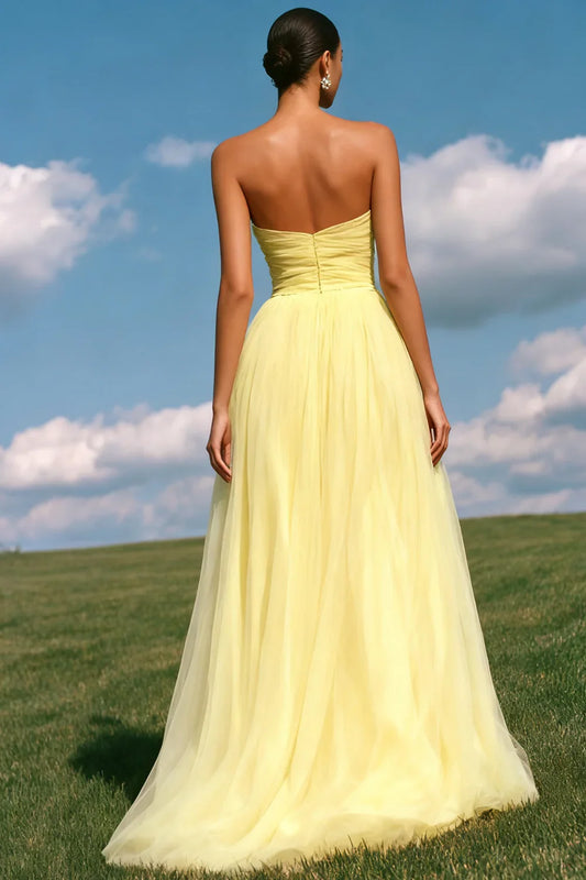Charming A-Line Sweetheart Sleeveless Tulle Sweep/Brush Train Prom Dress