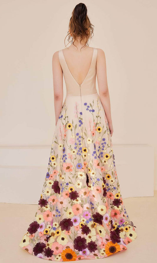 Formal Women's Dresses/ A-line Vibrant Floral Appliqued Hem Sleeveless Open Back Prom Dress Evening Dress