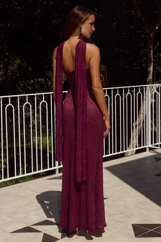 Graceful Mermaid/Trumpet Strapless Sleeveless Lace Floor-Length Prom Dress
