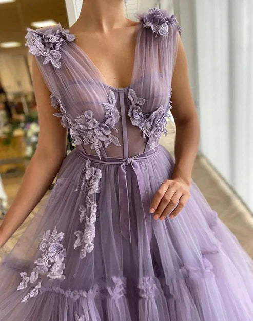 A-line Sexy Elegant Prom Dress With Applique