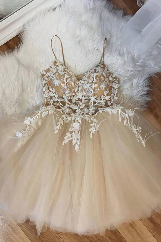 Romantic Champagne Short Homecoming Dress With Applique