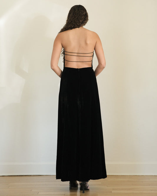 Vintage Off-the-Shoulder Floor Length A-line Strapless Black Party Sleeveless Prom Dress