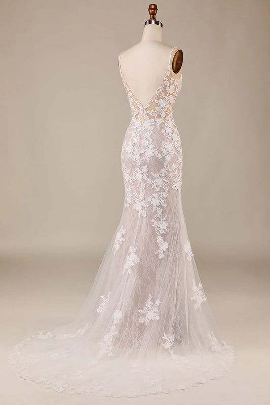 Charming Mermaid Spaghetti Straps Ivory Long Bridal Dress
