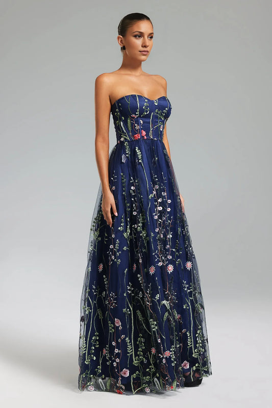 Dress A-line Sweetheart Strapless Embroidery Floor Length Maxi Dress Tulle Floral