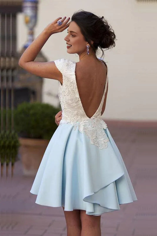 Dress Bateau Knee-Length Light Blue Chiffon Homecoming Dress with Appliques