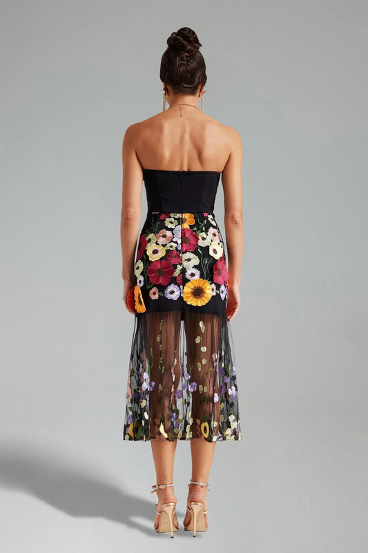 Dress Sleeveless Strapless 3D Floral Embroidered Dress Tea-Length Black Hem Tulle Prom Dress