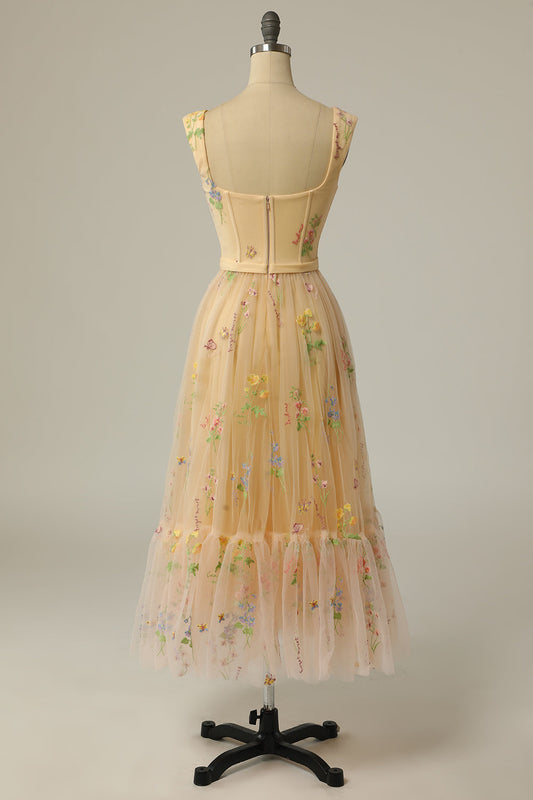 A Line Sweeheart Champagne Prom Dress with Embroidery