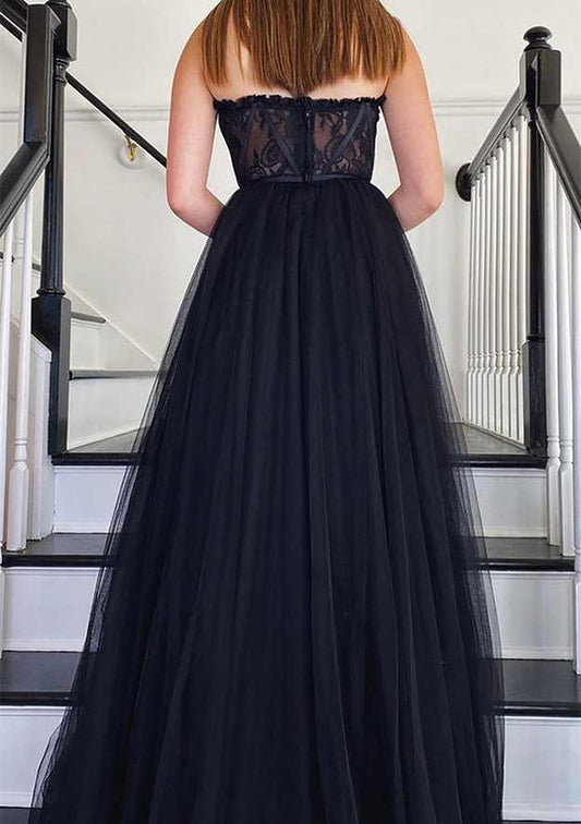 Sweetheart Strapless Long/Floor-Length Tulle Prom Dress With Appliqued