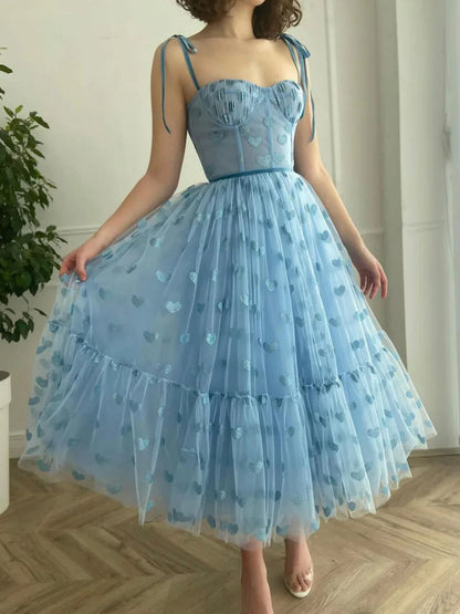 Spaghetti Straps Blue Sweetheart Neck Tulle TeaLength Prom Dress