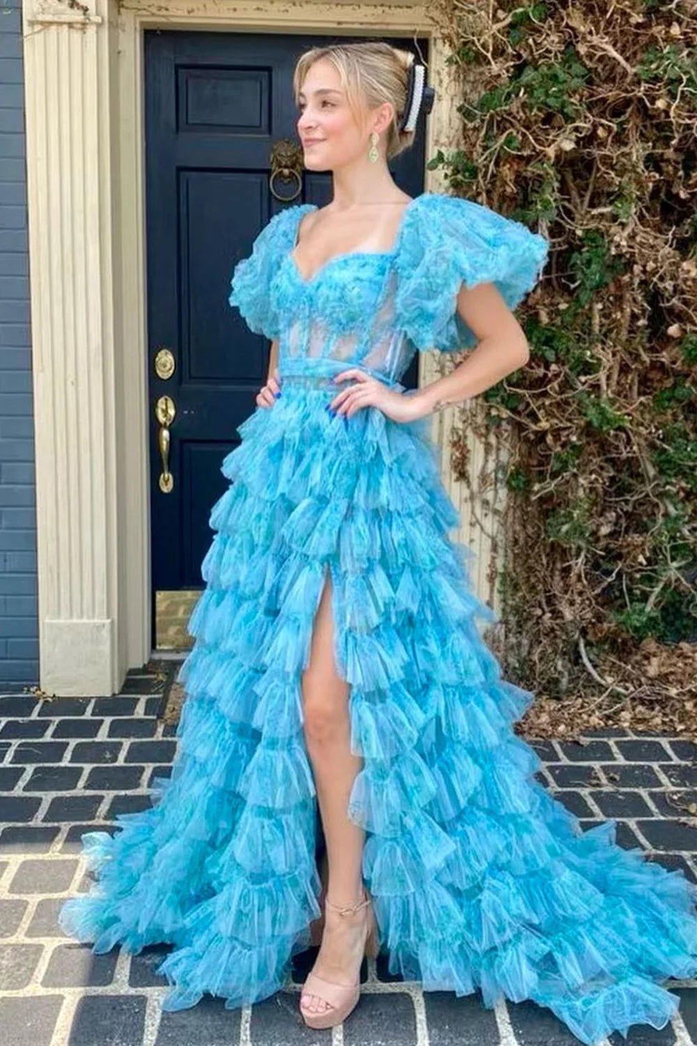 Charming A Line Sweetheart Blue Corset Prom Dress with Short Sleeves
