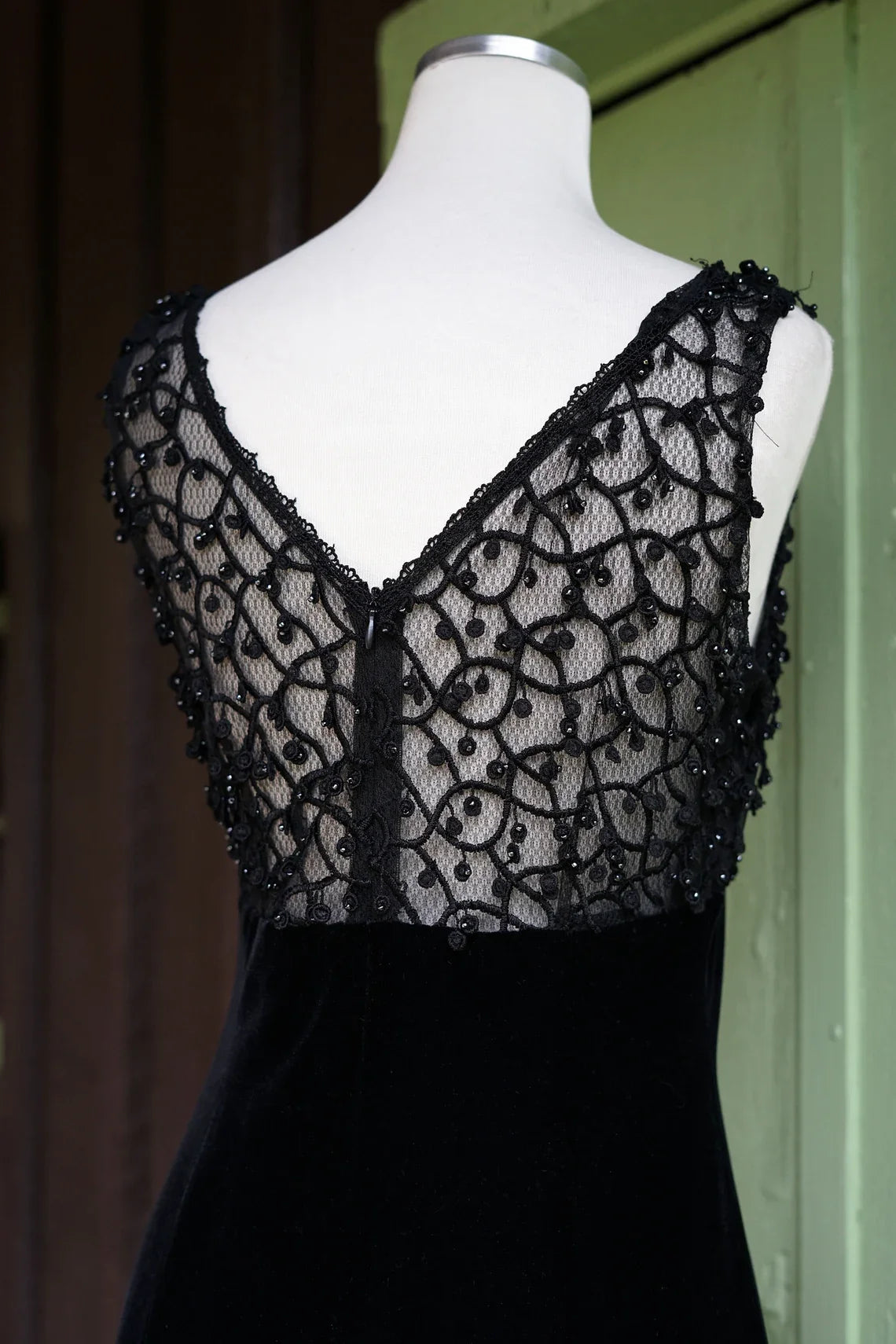 A-line V Neck Mermaid Sleeveless Lace Up Backless Floor Length Prom Party Dress