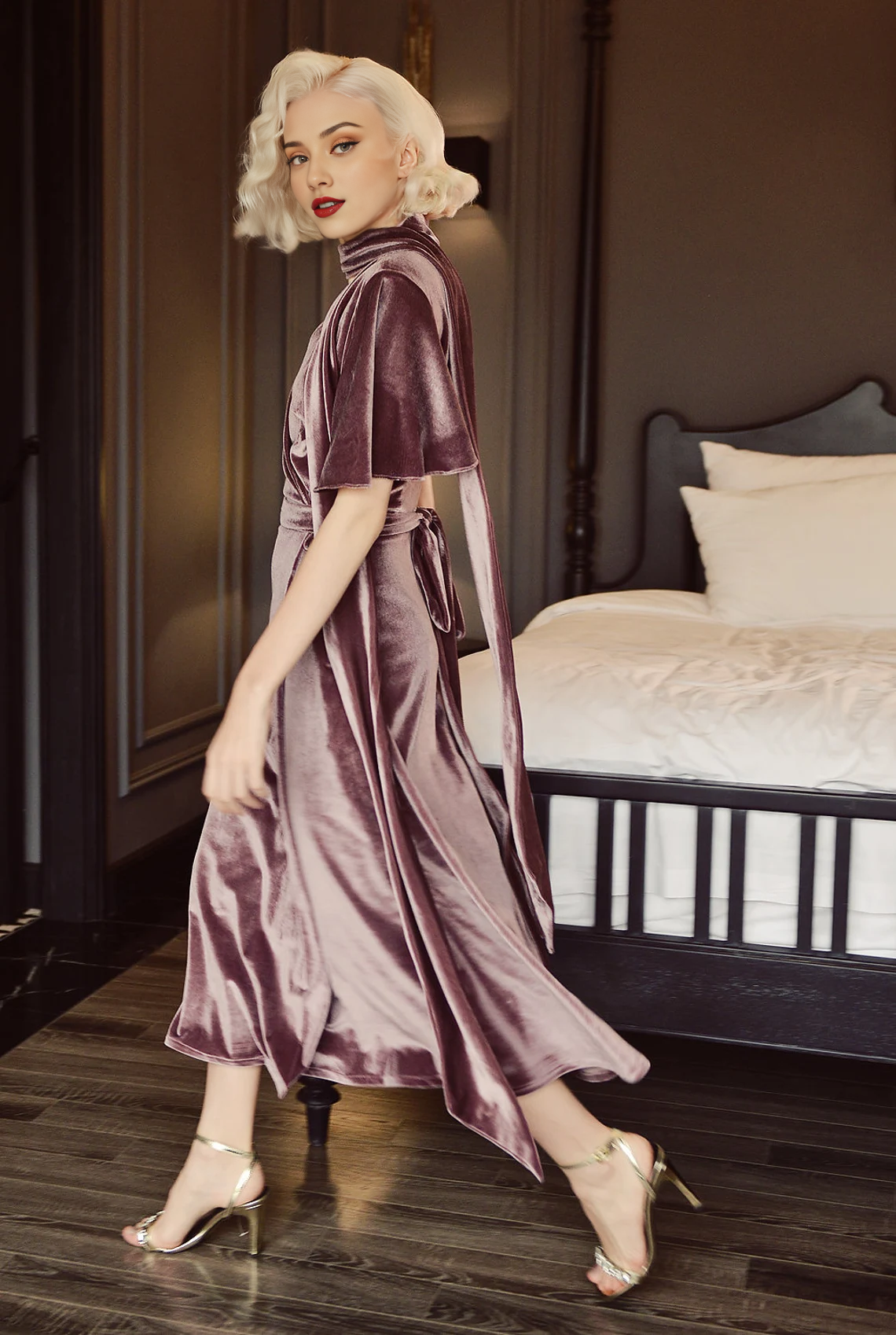 A-line Velvet Short Sleeves V Neck Elegant Ankle Length Bridesmaid Prom Dress