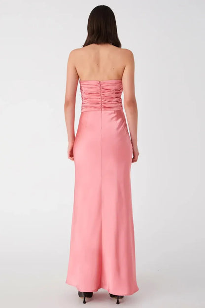 Affordable Fitted Strapless Sleeveless Satin Floor-Length Prom Dress
