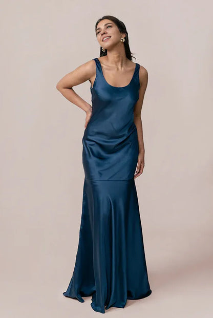 Affordable Mermaid Scoop Neck Sleeveless Satin Floor-Length Prom Dress