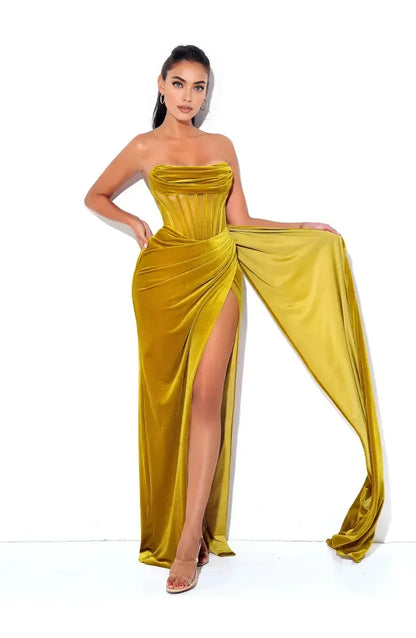 Affordable Mermaid Strapless Sleeveless Velvet Floor-Length Prom Dress