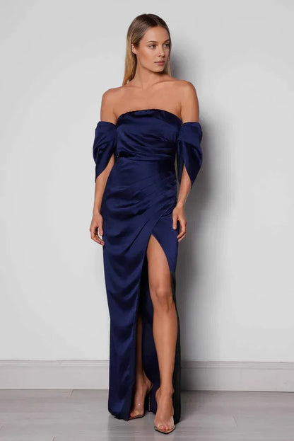 Bargain Fitted Off the Shoulder Sleeveless Backless Floor-Length Prom Dress