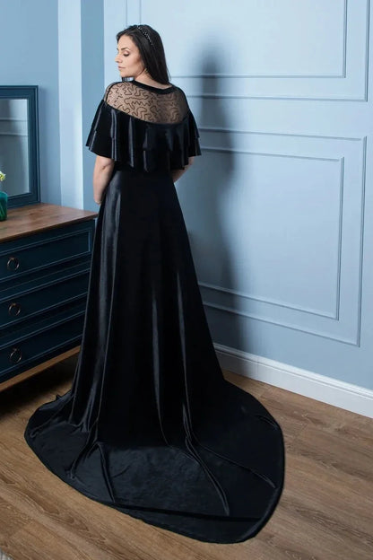 Black Lace and Velvet A Line Sweet Train and Off the Shoulder Ruffles Unique Mother of the Bride Dress Party Prom Evening Dress