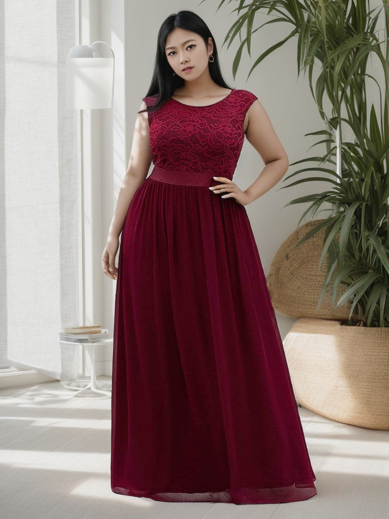 Plus Size Classic Round Neck V Back A-Line Chiffon Bridesmaid Dresses with Lace