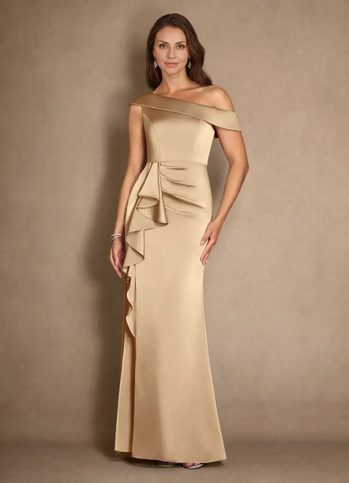 Dress Champagne A-Line Pleated Satin Maxi Dress Modern Cold Shoulder Sleeve Asymmetrical Neck Mother of the Bride Dress