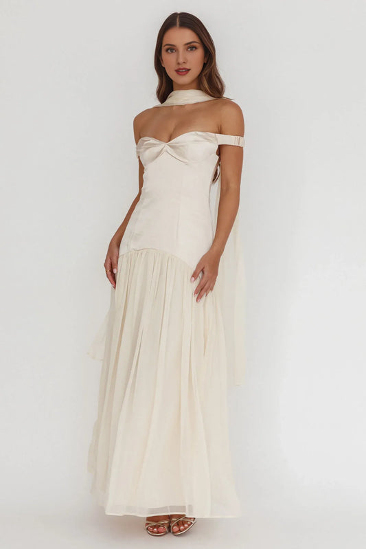 Dress Elegant Light Green Gown Off Shoulder Design Satin Bodice Chiffon Skirt and Halter Neck Scarf Prom Dress