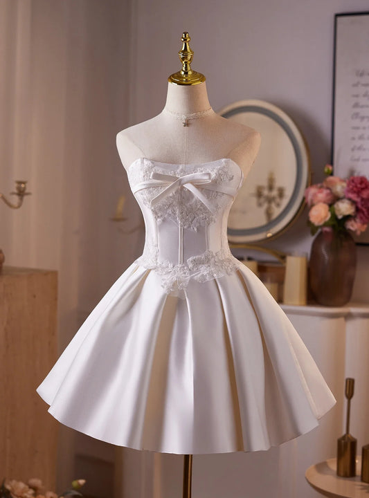 Charming A-Line Strapless Corset Lace Bow Satin Ivory Short Mini Homecoming Dress