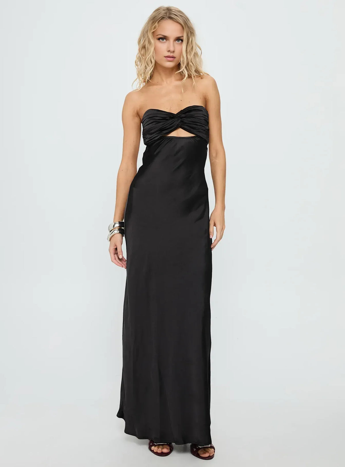 Chic Black Satin Strapless Cutout Backless Floor-Length Prom Dress