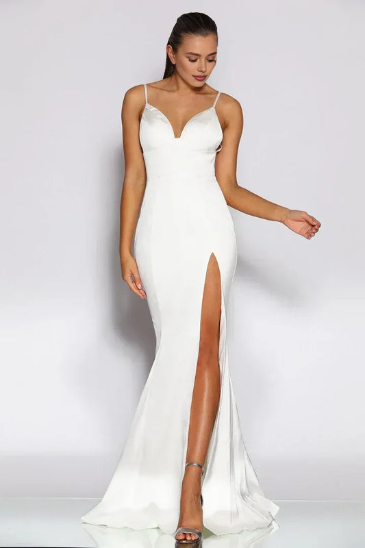 Chic Mermaid/Trumpet V Neck Sleeveless Satin Sweep/Brush Train Prom Dress