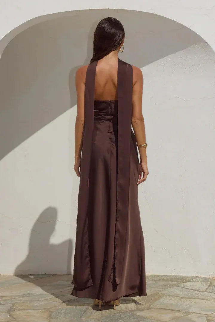Simple Fitted Strapless Sleeveless Satin Floor-Length Prom Dress