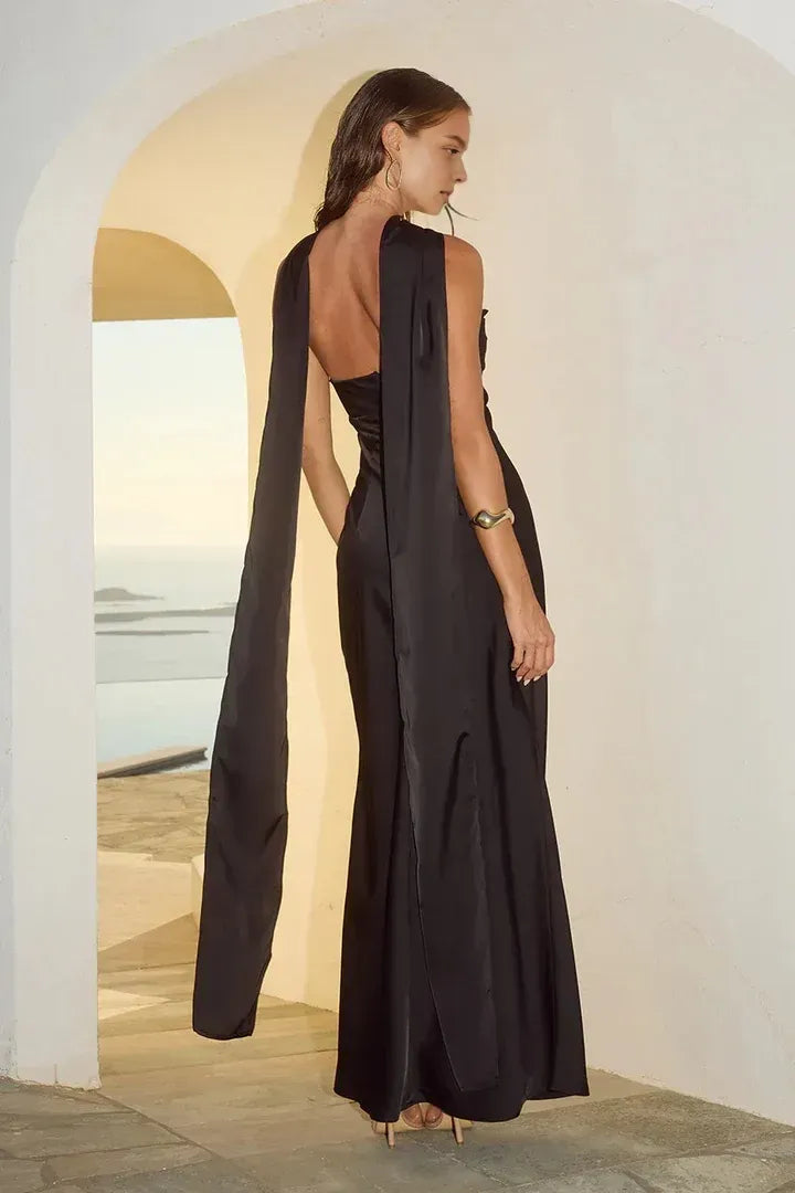 Simple Fitted Strapless Sleeveless Satin Floor-Length Prom Dress