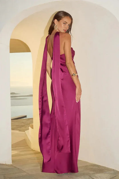 Classic Fitted Strapless Sleeveless Satin Floor-Length Prom Dress
