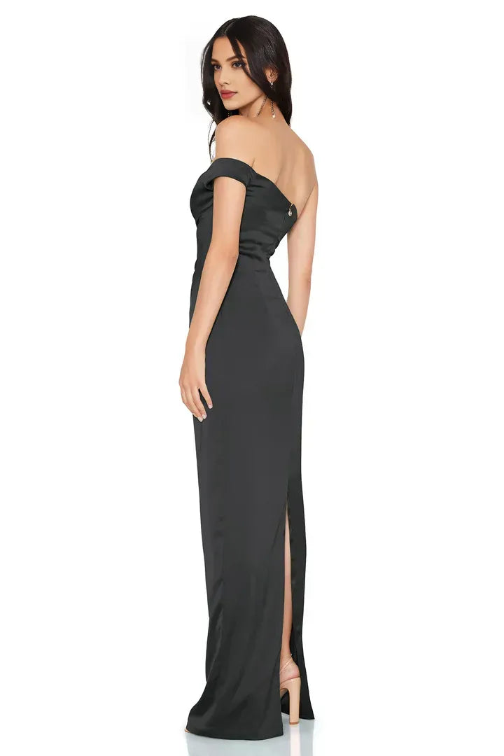 Discount Fitted Off Shoulder Sleeveless Satin Floor-Length Prom Dress