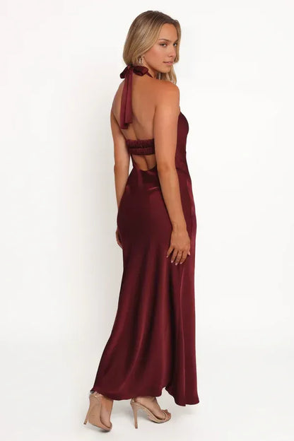 Discount Sheath Halter Neck Sleeveless Satin Floor-Length Prom Dress