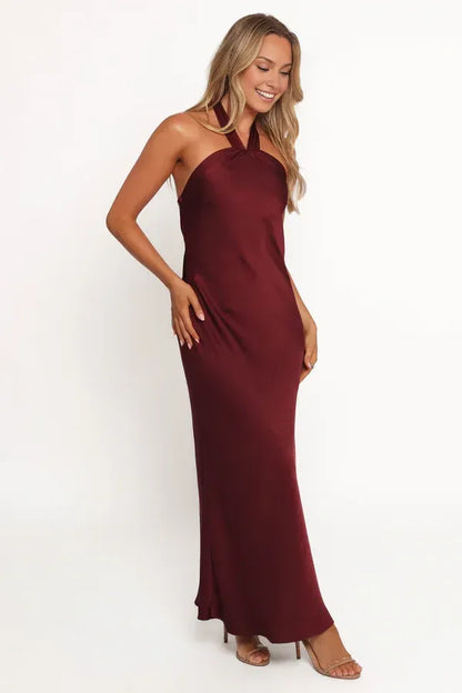 Discount Sheath Halter Neck Sleeveless Satin Floor-Length Prom Dress