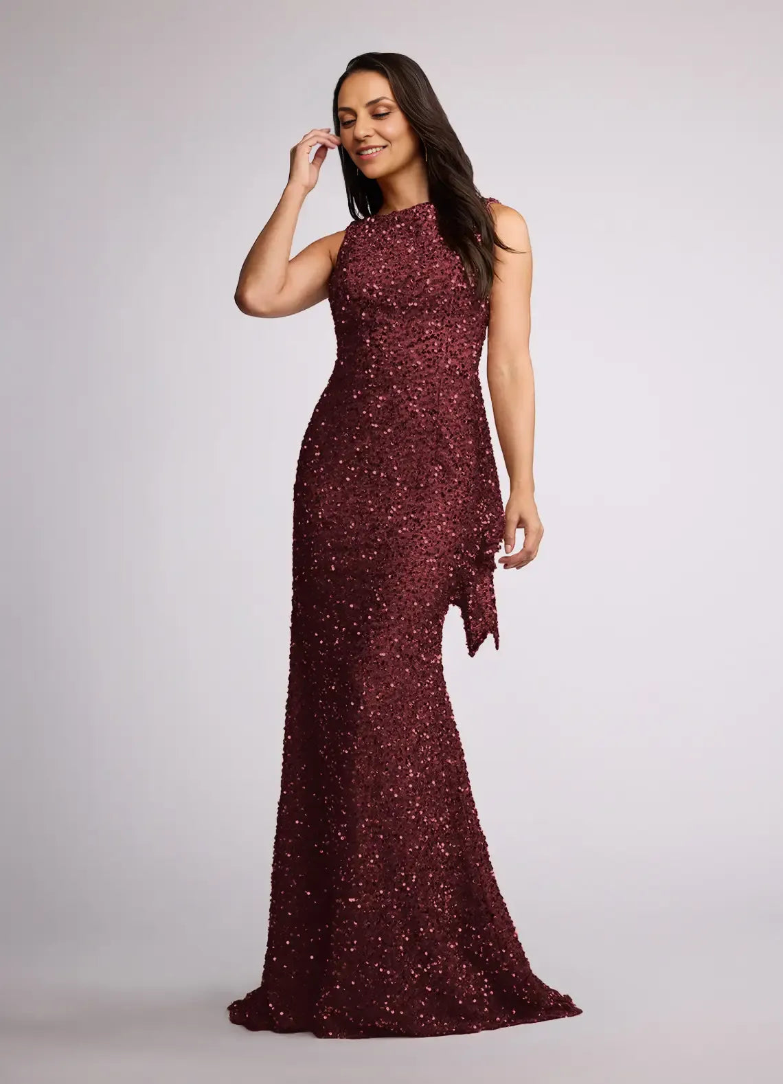 Elegance Mermaid Scoop Neck Sleeveless V Back Sweep Train Mother of the Bride Dress