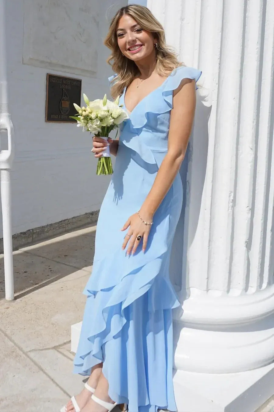 Elegant Mermaid V-Neck Ruffle Chiffon Bridesmaid Evening Maxi Dress