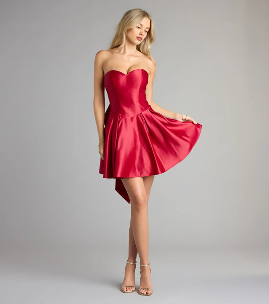 Elegant A-Line Strapless Sleeveless Satin Short-Mini Homecoming Dress