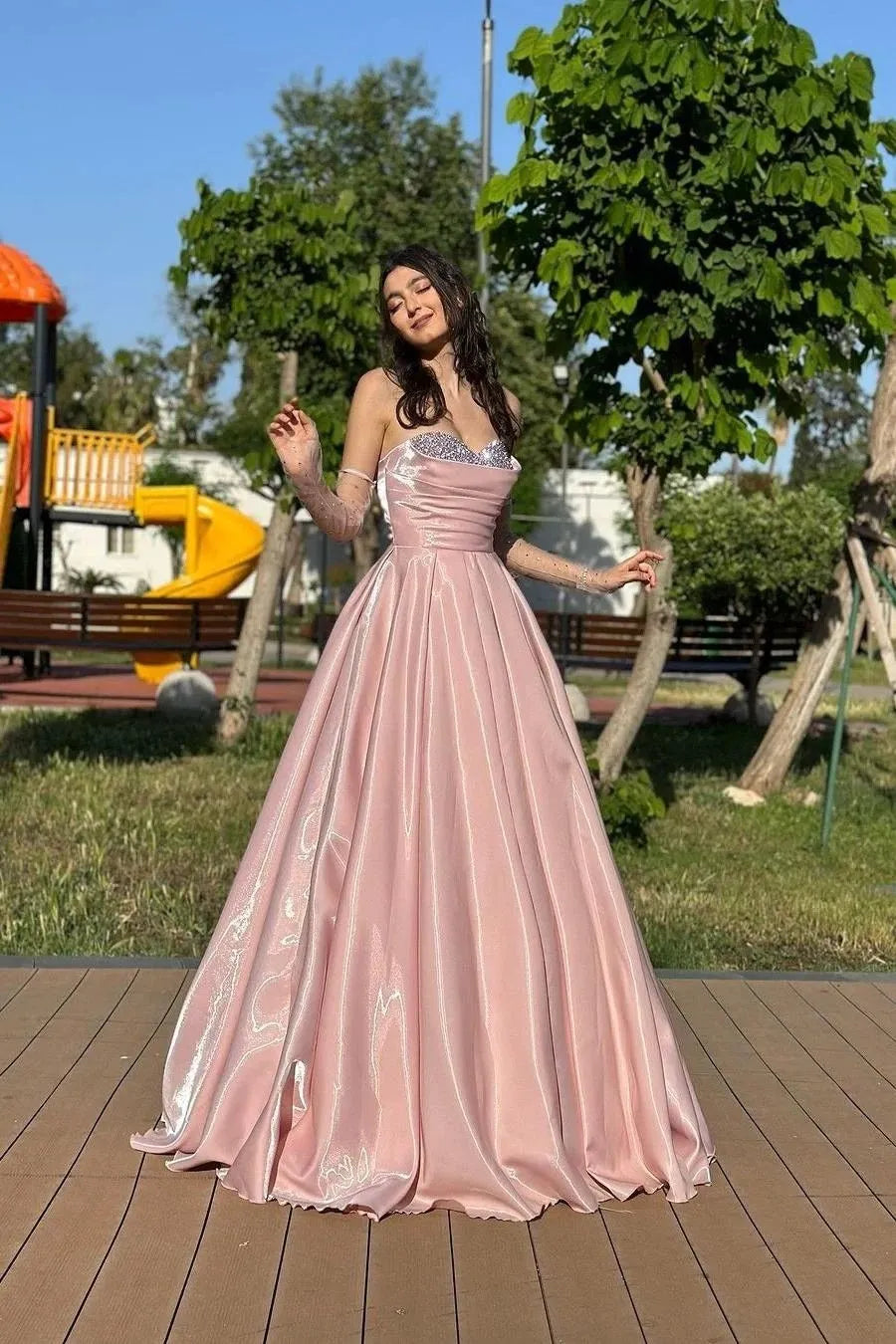 Elegant A-Line Sweetheart Sleeveless Pleated Backless Satin Floor Length Prom Dress
