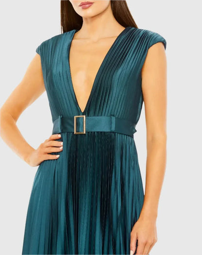 Elegant A Line Plunge Neck Cap Sleeve Zipper Up Floor-Length Prom Dress