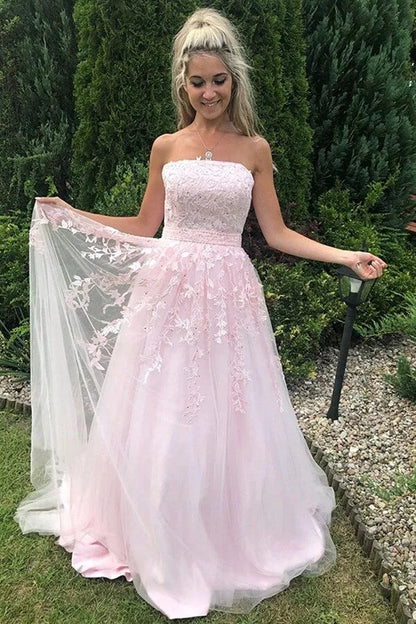Fairytale A-Line Strapless Sleeveless Lace Appliqué Tulle Maxi Prom Dress