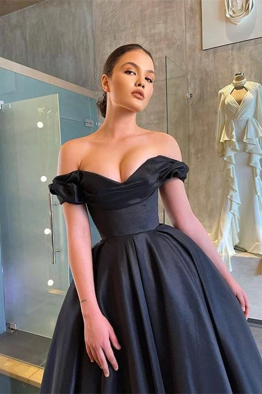 Formal Dresses Sweetheart Strapless A-Line Off-the-Shoulder Black Prom Dress / Prom Dresses Store