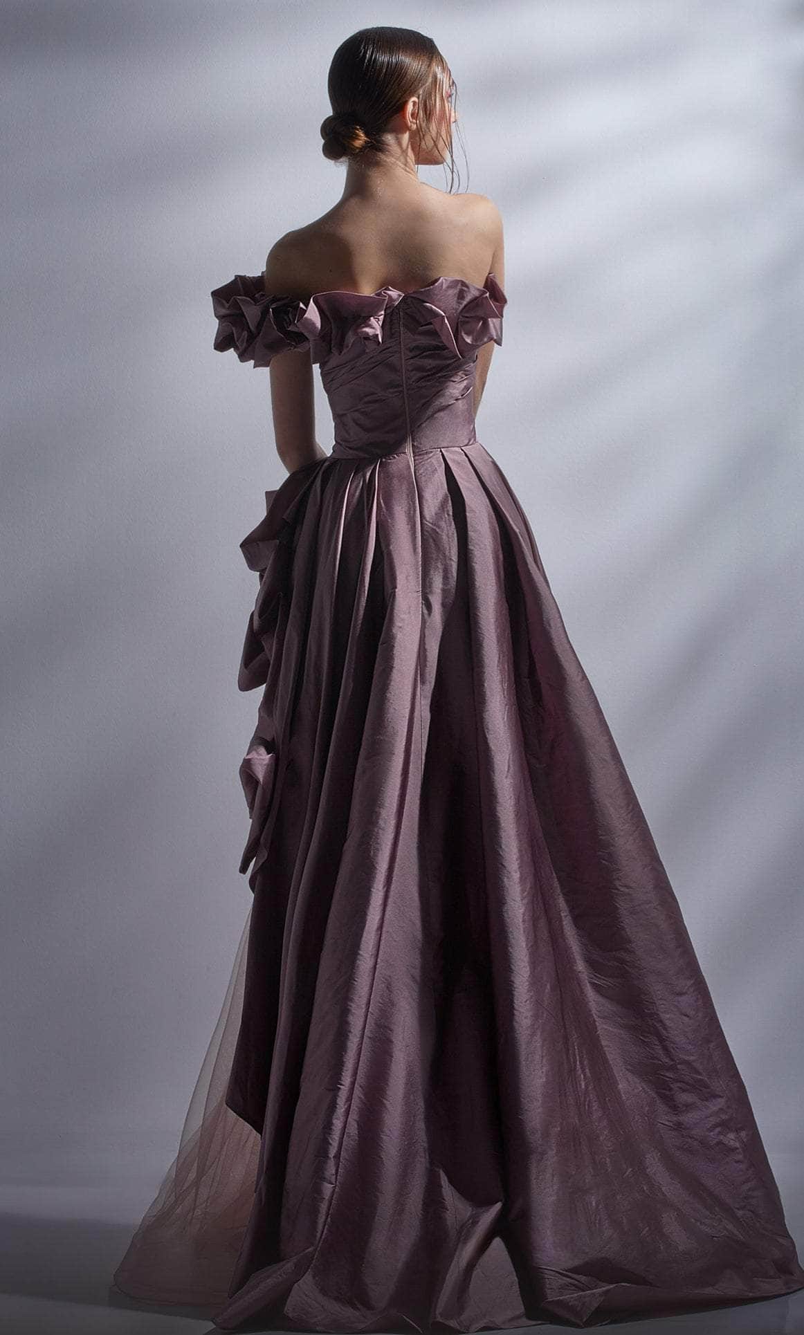 Formal Women's Dresses/ Ruffled Strapless Floor length A-line Sweep Train Evening Dress