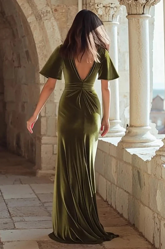 Glamorous Mermaid/Trumpet V Neck Short Sleeve Velvet Sweep/Brush Train Prom Dress