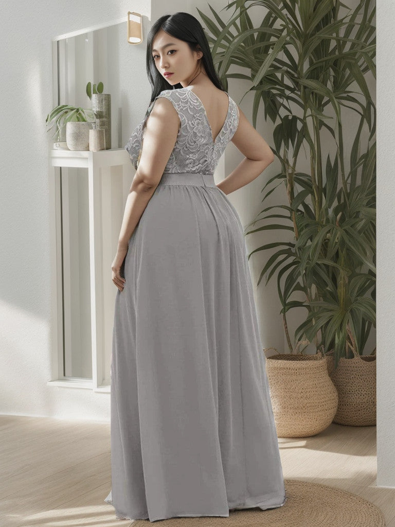 Plus Size Classic Round Neck V Back A-Line Chiffon Bridesmaid Dresses with Lace