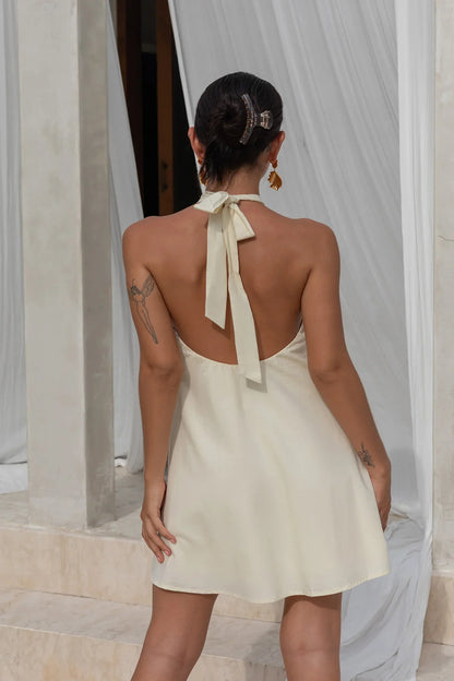 Halter Neck Knee Length Satin Dress Yellow Sleeveless A-Line Simple Solid Color Homecoming Dress