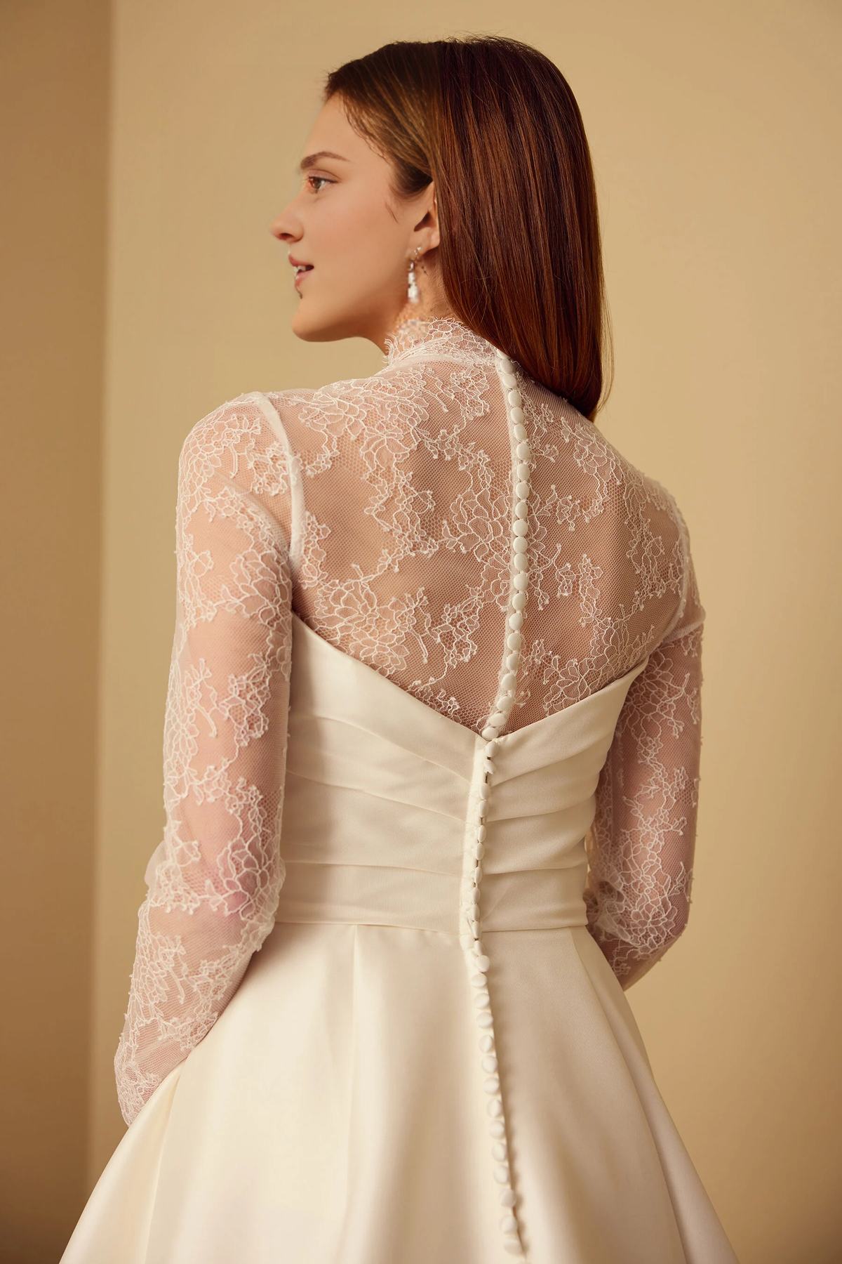 Formal Wear Dresses Long Sleeves Half Hight Neck Lace Bodysuit A-line Floor Length Wedding Dress With Train