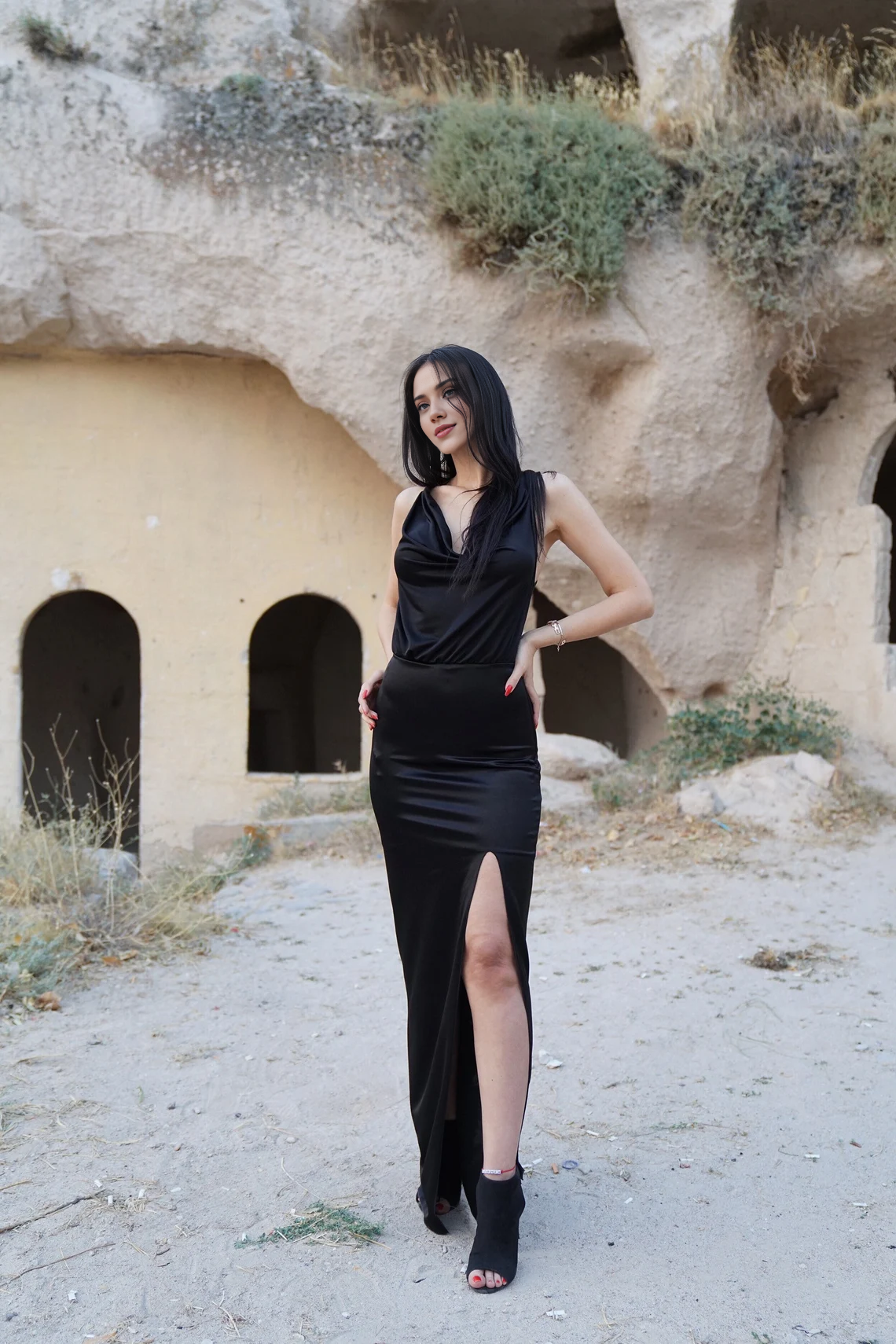 Mermaid Floor Length Cowl Halter Neck Black Satin Sleeveless Dress Long Slit Prom Cocktail Dress