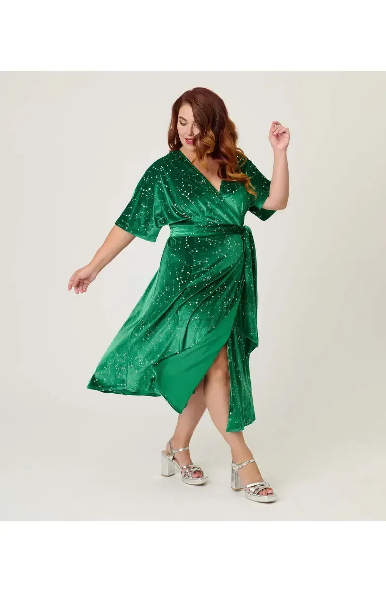 Modern A-Line V Neck Short Sleeve Velvet Ankle-Length Plus Size Prom Dress