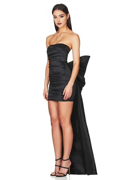 Modern Sheath/Column Strapless Sleeveless Satin Short-Mini Homecoming Dress